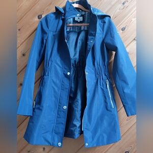 Women's raincoat hoodie jacket
